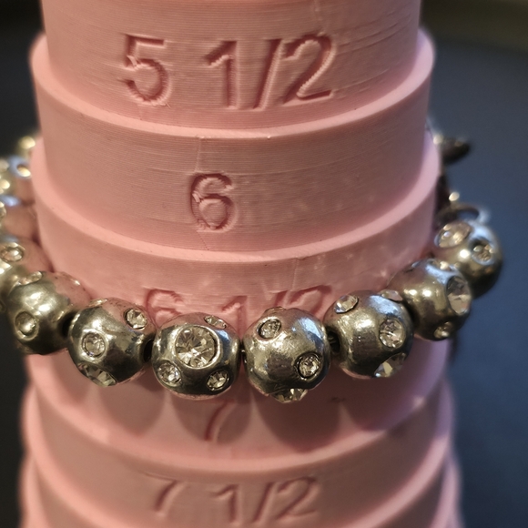 Rhinestone Metal Beads Toggle Clasp Bracelet - Picture 5 of 6